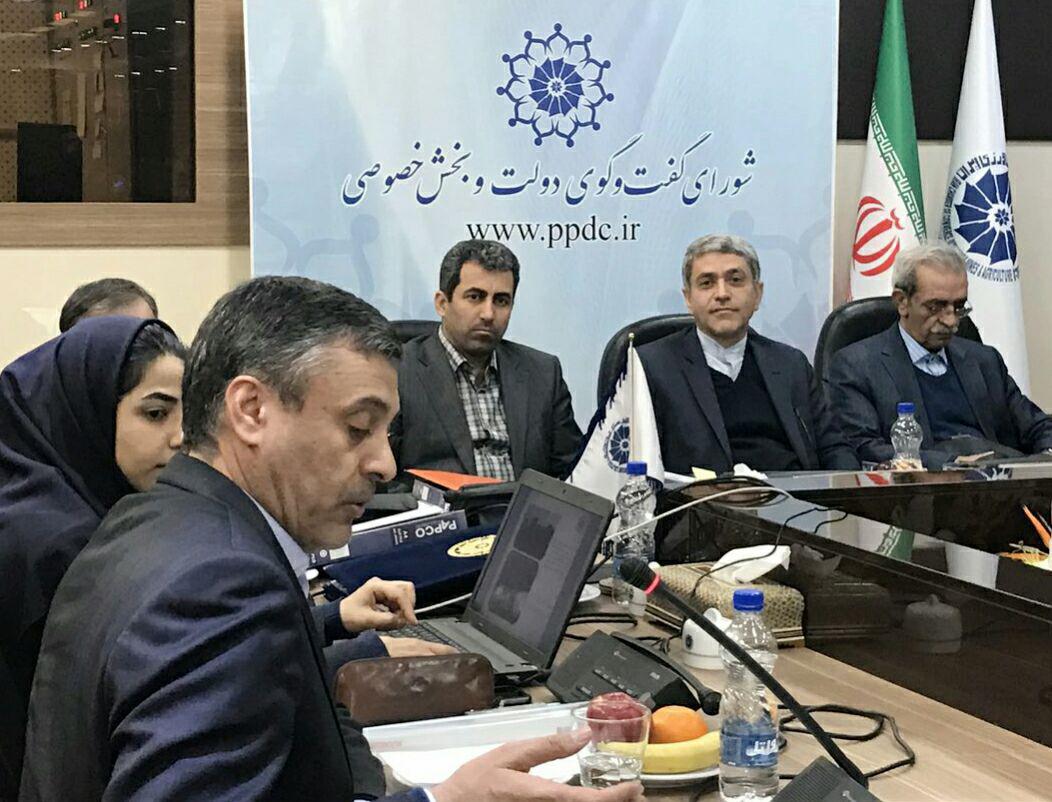 گرانی ارز برای افزایش درآمد دولت کذب محض است/ بازار بهزودی به ثبات میرسد گرانی ارز برای افزایش درآمد دولت کذب محض است/ بازار بهزودی به ثبات میرسد