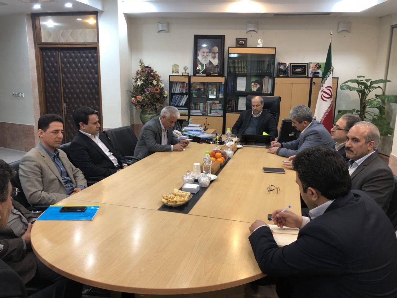 با سرمایهگذاری ۴۰۰میلیارد تومانی شرکت زرین طیور، تولید گوشت مرغ در استان گلستان راهاندازی میشود با سرمایهگذاری ۴۰۰میلیارد تومانی شرکت زرین طیور، تولید گوشت مرغ در استان گلستان راهاندازی میشود