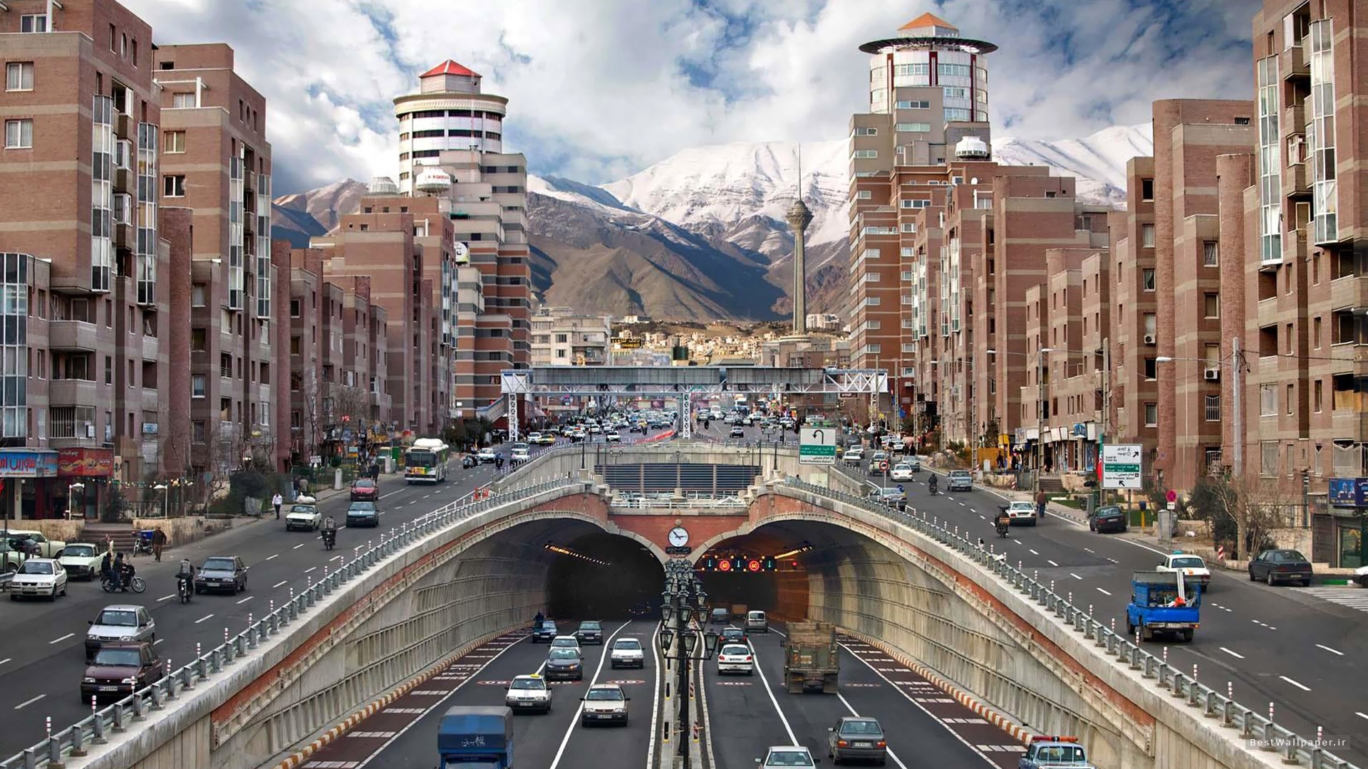 تونل بهجای بزرگراه/ چه راههایی برای حفظ بافت شهری وجود دارد؟ تونل بهجای بزرگراه/ چه راههایی برای حفظ بافت شهری وجود دارد؟