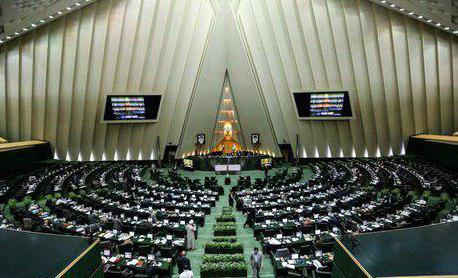 لاریجانی: دولت لایحه بودجه۹۷ را در زمان مقرر ارائه دهد/ توضیحات نوبخت درباره نظام بودجهریزی کشور در سال آینده/ پایان جلسه علنی امروز مجلس لاریجانی: دولت لایحه بودجه۹۷ را در زمان مقرر ارائه دهد/ توضیحات نوبخت درباره نظام بودجهریزی کشور در سال آینده/ پایان جلسه علنی امروز مجلس