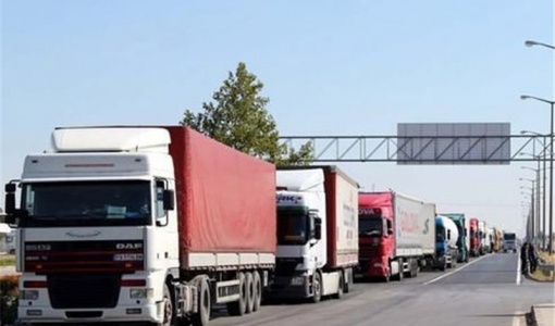 ممنوعیت تردد کامیونهای تجاری در مرزهای ایران-عراق ممنوعیت تردد کامیونهای تجاری در مرزهای ایران-عراق