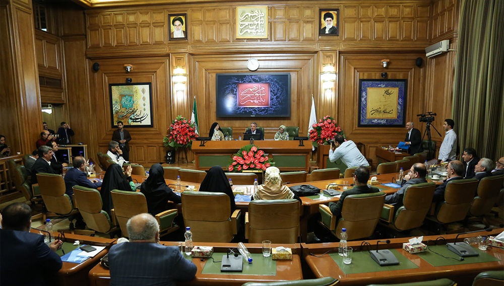 از تذکر به ساخت و ساز غیرقانونی مالک پلاسکو تا فروش بلیت نجومی در برج میلاد از تذکر به ساخت و ساز غیرقانونی مالک پلاسکو تا فروش بلیت نجومی در برج میلاد