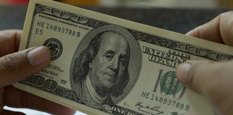 دستگیری 97 نفر مرتبط با بازار ارز دستگیری 97 نفر مرتبط با بازار ارز
