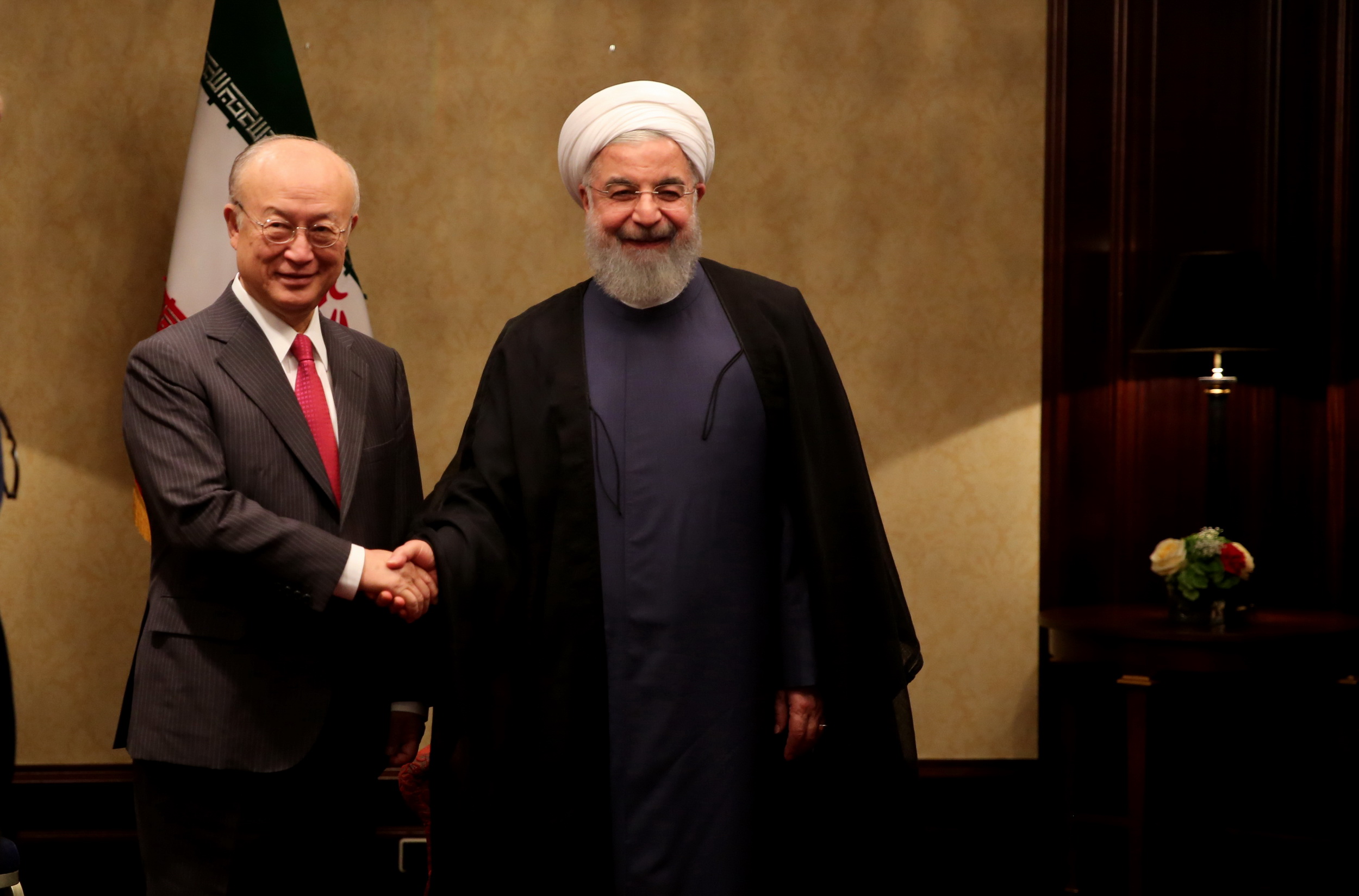 روحانی: تداوم برجام در گرو توازن تعهدات همه طرفین است/ طرفهای دیگر خروج برجام از تعادل را جبران کنند روحانی: تداوم برجام در گرو توازن تعهدات همه طرفین است/ طرفهای دیگر خروج برجام از تعادل را جبران کنند
