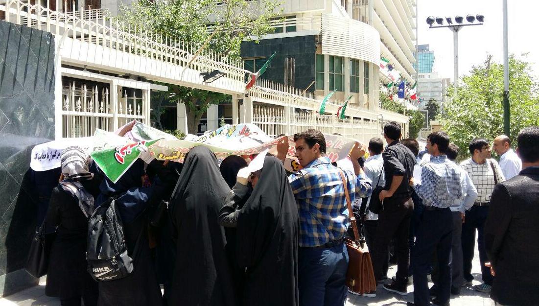 مهندسان ناظر کشاورزی تجمع کردند مهندسان ناظر کشاورزی تجمع کردند