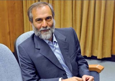 اقتصاد ایران جایی برای فربهشدن دلالان/ مجوزدهیهای بیاساس، بلای جان صنعتگران اقتصاد ایران جایی برای فربهشدن دلالان/ مجوزدهیهای بیاساس، بلای جان صنعتگران