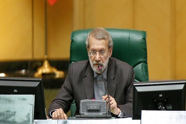 لاریجانی: جریانهای سیاسی و اختلافات را کنار بگذارید/ مسائل امنیتی برای مسئولان نظام یک اصل است لاریجانی: جریانهای سیاسی و اختلافات را کنار بگذارید/ مسائل امنیتی برای مسئولان نظام یک اصل است