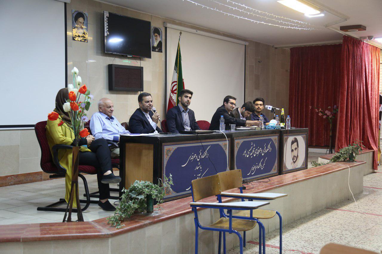 کاهش درآمد خشکشوییهای سنتی/ افزایش دو برابری درآمد آنلاینها کاهش درآمد خشکشوییهای سنتی/ افزایش دو برابری درآمد آنلاینها