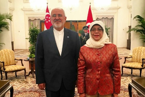 تأکید رئیس جمهور سنگاپور بر گسترش مناسبات با ایران تأکید رئیس جمهور سنگاپور بر گسترش مناسبات با ایران