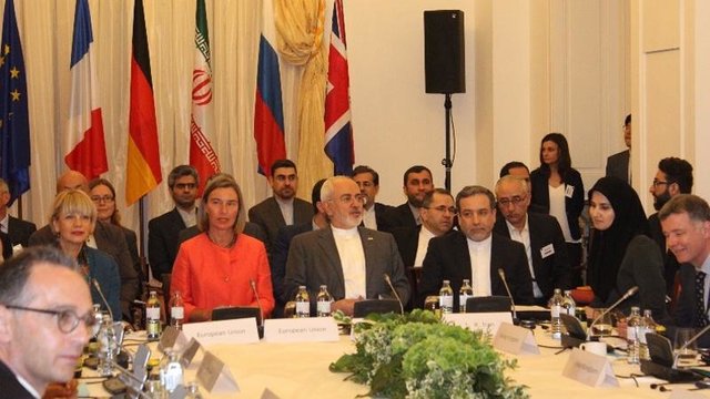 مذاکرات وزیران خارجه ایران و ۱+۴ پیش از نشست نیویورک مذاکرات وزیران خارجه ایران و ۱+۴ پیش از نشست نیویورک
