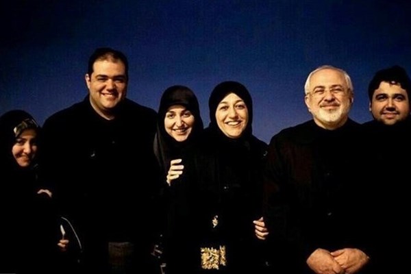 پیشگامی ظریف، صالحی و آشنا در کمپین «فرزندت کجاست؟» پیشگامی ظریف، صالحی و آشنا در کمپین «فرزندت کجاست؟»