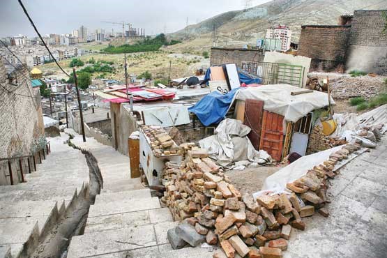 حاشیهنشینی در تهران به وخامتِ هند و کشورهای آمریکای لاتین خواهد رسید حاشیهنشینی در تهران به وخامتِ هند و کشورهای آمریکای لاتین خواهد رسید