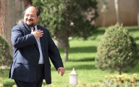 وزیر صمت میرود وزیر صمت میرود