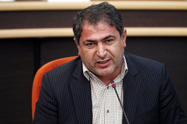 نمایندگان مجلس در اجرای قانون ممنوعیت بکارگیری بازنشستگان مصر هستند نمایندگان مجلس در اجرای قانون ممنوعیت بکارگیری بازنشستگان مصر هستند