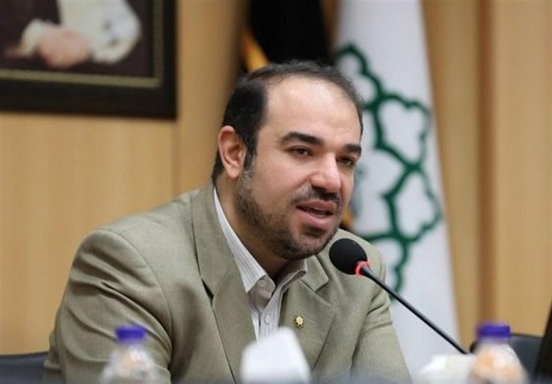 ابهام ماندن یا رفتن افشانی/ نزدیک به ۳هزار نفر حضور نداشتند اما حقوق میگرفتند ابهام ماندن یا رفتن افشانی/ نزدیک به ۳هزار نفر حضور نداشتند اما حقوق میگرفتند