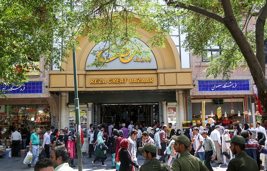 اجناس محتکران هنوز وارد بازار نشده است اجناس محتکران هنوز وارد بازار نشده است