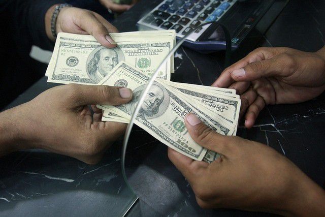 خرید ارز توسط بانکها خرید ارز توسط بانکها