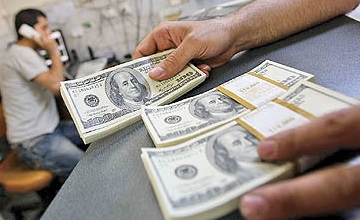 بازار ارز در مسیر تعادل قرار گرفته است بازار ارز در مسیر تعادل قرار گرفته است
