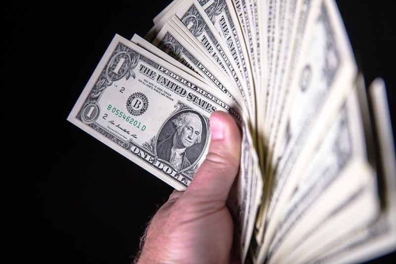 قیمت دلار؛ کی میگه چند؟ قیمت دلار؛ کی میگه چند؟