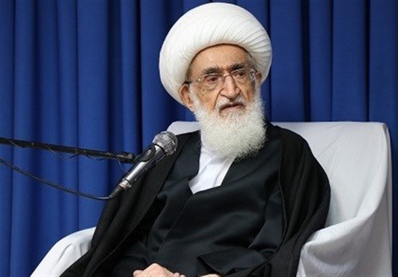آیتالله نوریهمدانی خواستار اختصاص ارز دولتی به زائران اربعین شد آیتالله نوریهمدانی خواستار اختصاص ارز دولتی به زائران اربعین شد