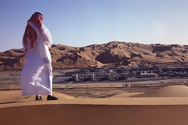 ذخیرهسازی نفت عربستان کاهش یافت ذخیرهسازی نفت عربستان کاهش یافت