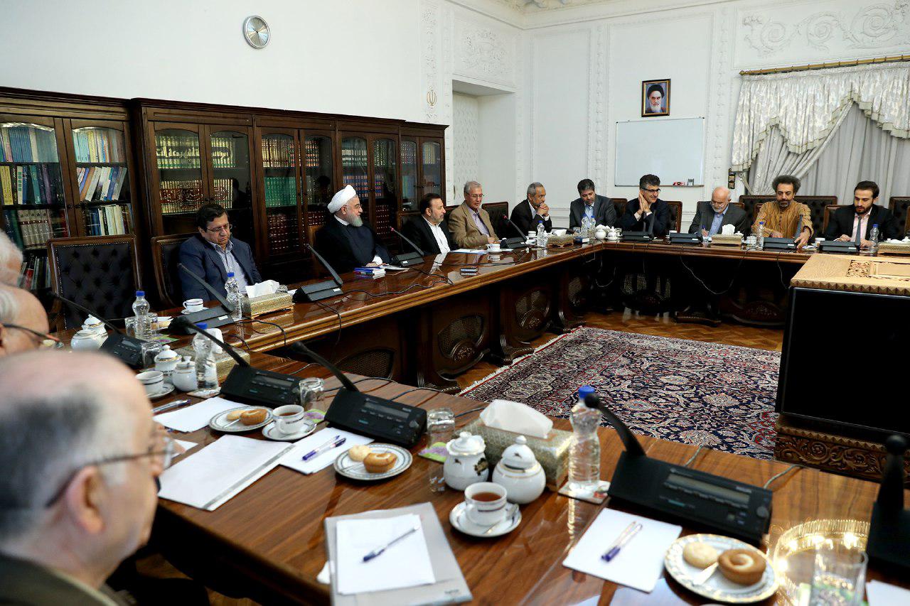 آمریکا در بلند مدت قادر نیست به سیاستهای ضدایرانی خود ادامه دهد/ به آینده بهتر، بسیار امیدوارم آمریکا در بلند مدت قادر نیست به سیاستهای ضدایرانی خود ادامه دهد/ به آینده بهتر، بسیار امیدوارم