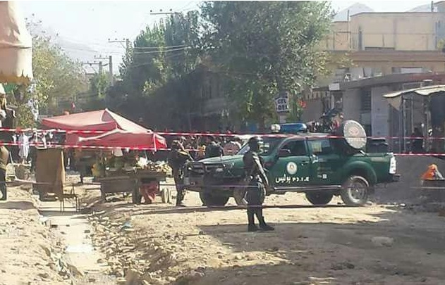 13کشته در حمله انتحاری به مرکز رایگیری در کابل 13کشته در حمله انتحاری به مرکز رایگیری در کابل