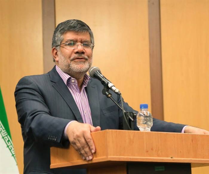 انتظار فروش ارز صادرکنندگان جهت بهبود وضع ارزى کشور/ صادرکنندگان دولت را در شرایط فعلى یارى دهند انتظار فروش ارز صادرکنندگان جهت بهبود وضع ارزى کشور/ صادرکنندگان دولت را در شرایط فعلى یارى دهند