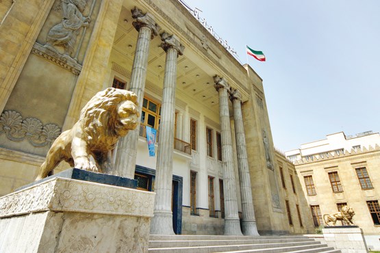 ارائه بدون محدودیت کارت هدیه در واحدهای بانک ملّی ایران ارائه بدون محدودیت کارت هدیه در واحدهای بانک ملّی ایران