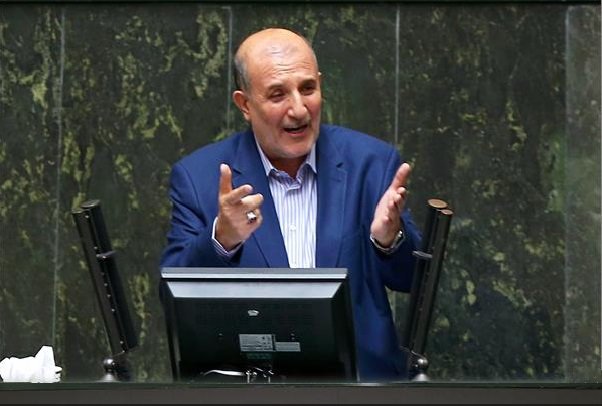 اقتصاد ما هنوز از قیمتهای تحمیلی سخن میگوید اقتصاد ما هنوز از قیمتهای تحمیلی سخن میگوید