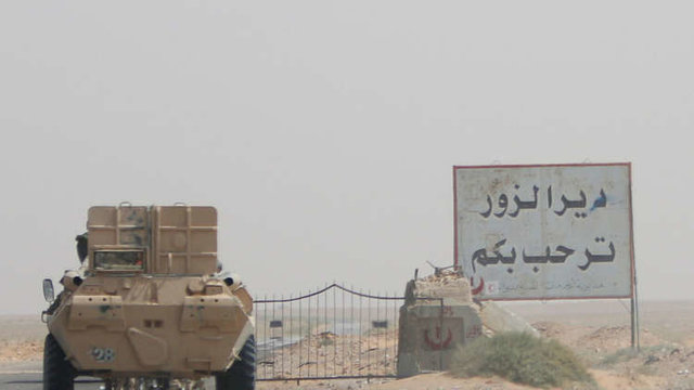 داعش بزرگترین میدان نفتی دیرالزور را بدست گرفت داعش بزرگترین میدان نفتی دیرالزور را بدست گرفت