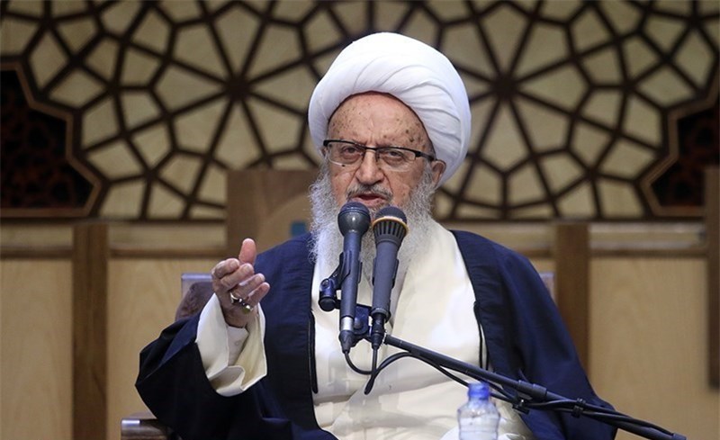 پیشبینی آیتالله مکارم شیرازی از تحریمهای ۱۳ آبان پیشبینی آیتالله مکارم شیرازی از تحریمهای ۱۳ آبان