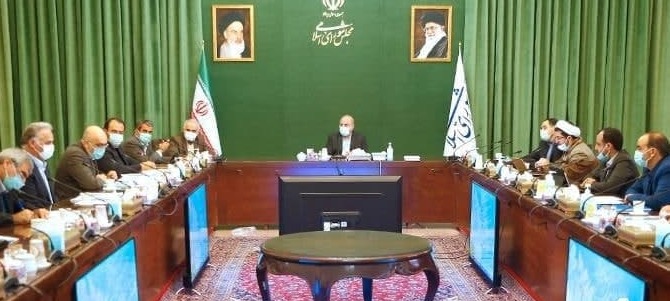 نظام مالیاتی کشور نیازمند اصلاحات اساسی است/ توفیق اجباری حذف نفت از بودجه را به فرصت تبدیل کنیم نظام مالیاتی کشور نیازمند اصلاحات اساسی است/ توفیق اجباری حذف نفت از بودجه را به فرصت تبدیل کنیم