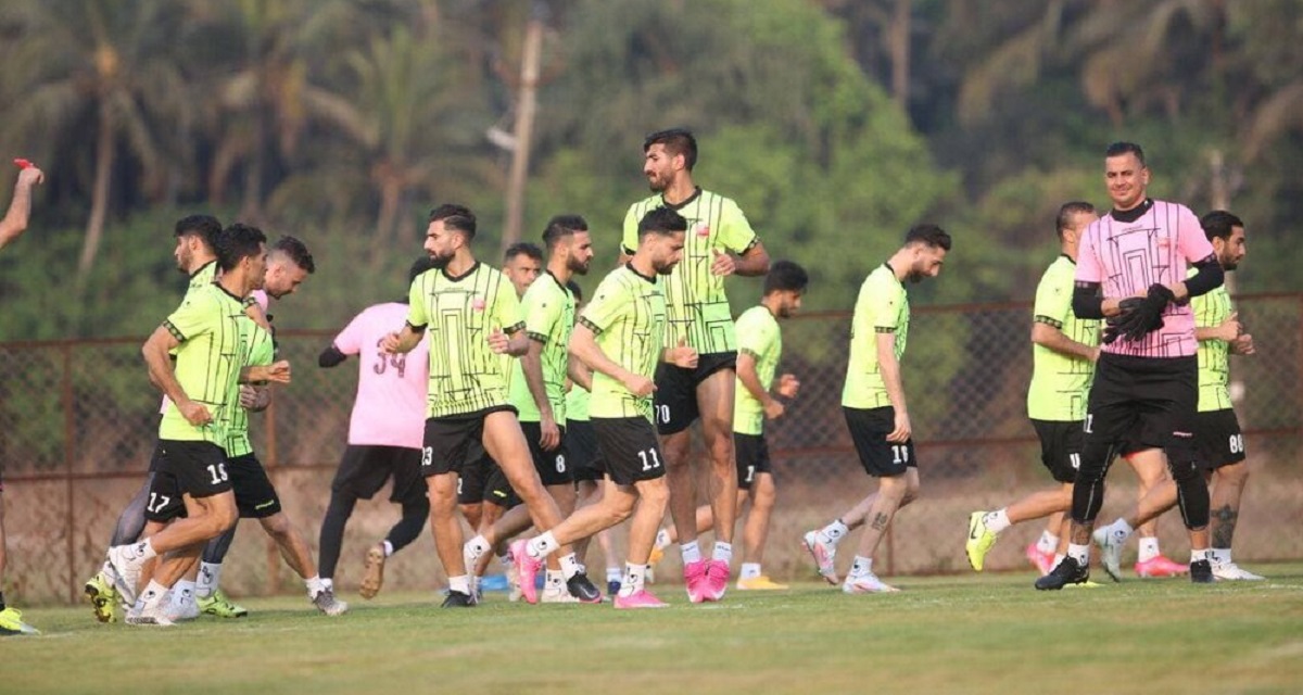 تماشاگران هندی در تمرین پرسپولیس + عکس تماشاگران هندی در تمرین پرسپولیس + عکس
