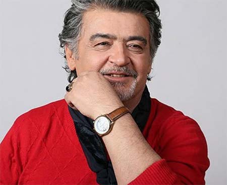 بیکاری کمر رضا رویگری را شکست + عکس بیکاری کمر رضا رویگری را شکست + عکس