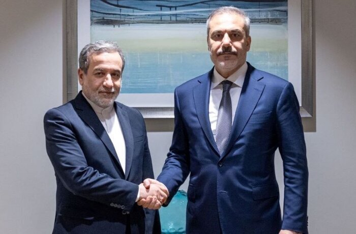 Iran FM meets with Turkish, Egyptian counterparts in Cairo Iran FM meets with Turkish, Egyptian counterparts in Cairo