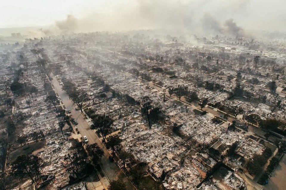 Los Angeles Hell; Natural disaster or inefficient management Los Angeles Hell; Natural disaster or inefficient management