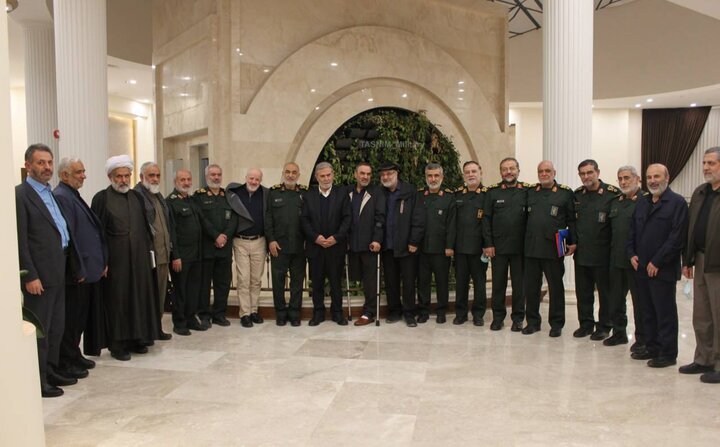 Unseen photo of IRGC commanders, Palestine Resistance leaders Unseen photo of IRGC commanders, Palestine Resistance leaders
