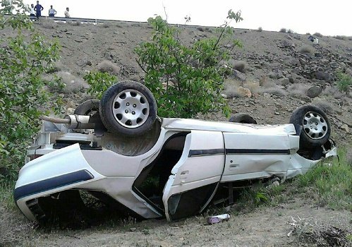 واژگونی پژو ۳ قربانی بر جای گذاشت واژگونی پژو ۳ قربانی بر جای گذاشت