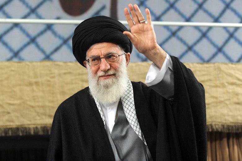 در چالشاقتصادی بعضی اشتباه کردند و اظهار ضعف کردند در چالشاقتصادی بعضی اشتباه کردند و اظهار ضعف کردند