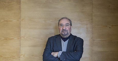 کاتوزیان از حمید عنایت و آل احمد میگوید کاتوزیان از حمید عنایت و آل احمد میگوید