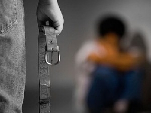 وضعیت نابسامان کودک آزاری توسط خانواده ها وضعیت نابسامان کودک آزاری توسط خانواده ها