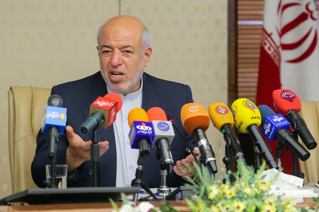 چیت چیان: دیگر مشکلی در زمینه آب اهواز نداریم چیت چیان: دیگر مشکلی در زمینه آب اهواز نداریم