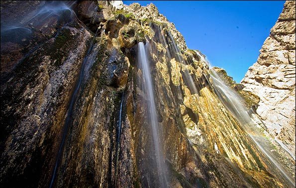 طبیعت زیبای آبشار مارگون سپیدان +عکس طبیعت زیبای آبشار مارگون سپیدان +عکس