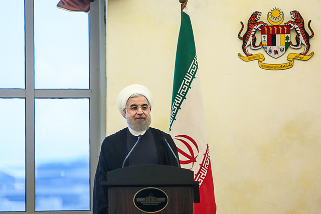 روحانی:برای نجات دنیای اسلام راهی جز اعتدال و مبارزه با خشونت نیست روحانی:برای نجات دنیای اسلام راهی جز اعتدال و مبارزه با خشونت نیست