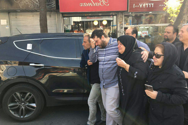 برگزاری مراسم تشییع پیکر پورحیدری در ورزشگاه آزادی برگزاری مراسم تشییع پیکر پورحیدری در ورزشگاه آزادی