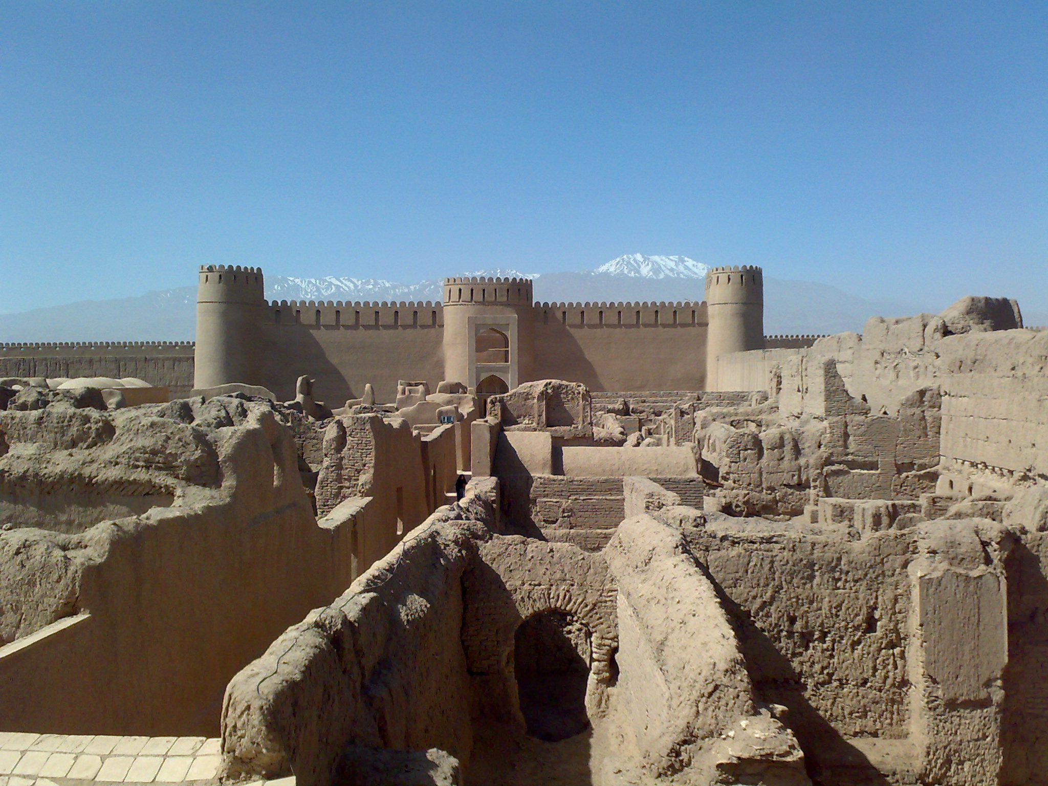 دو رویکرد جهانی به احیای بناهای تاریخی