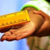 پاره شدن پرده گوش دانش آموز زنجانی بر اثر تنبیه معلم