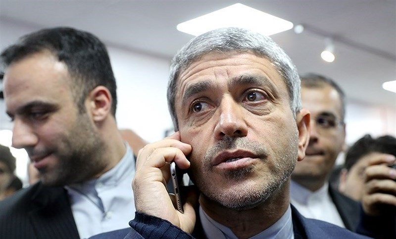 طیبنیا برای واگذاری پالایشگاه کرمانشاه به مجلس رفت طیبنیا برای واگذاری پالایشگاه کرمانشاه به مجلس رفت