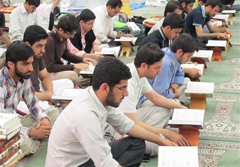 آغاز ثبتنام مراسم اعتکاف در دانشگاه تهران آغاز ثبتنام مراسم اعتکاف در دانشگاه تهران
